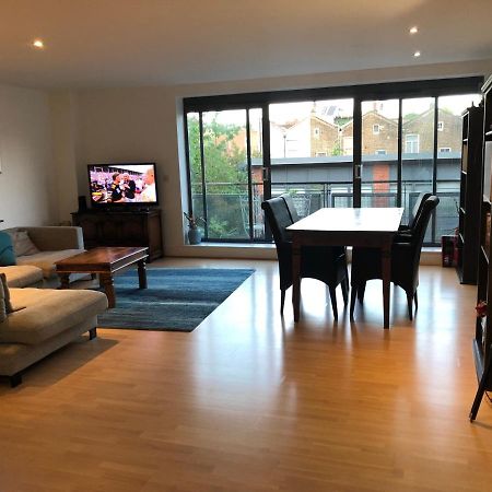 Spacious, Bright And Modern Flat In Holloway London Luaran gambar
