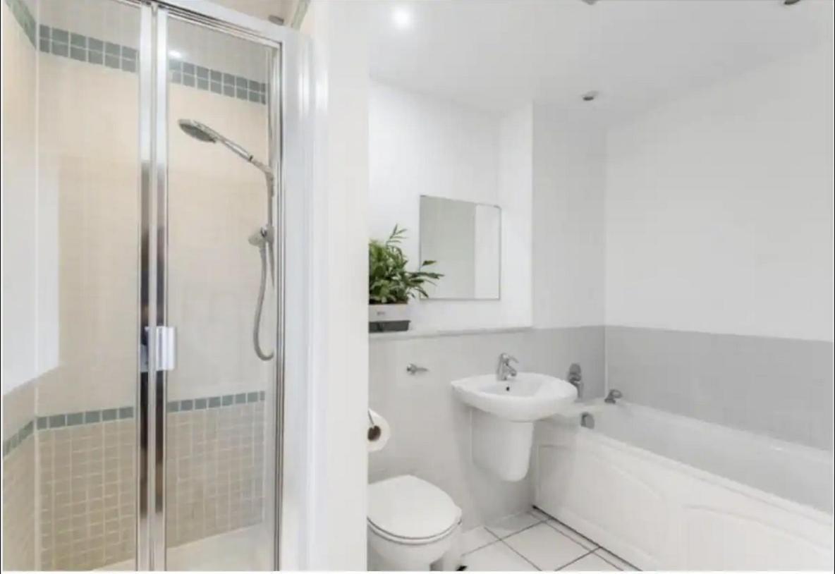 Spacious, Bright And Modern Flat In Holloway London Luaran gambar